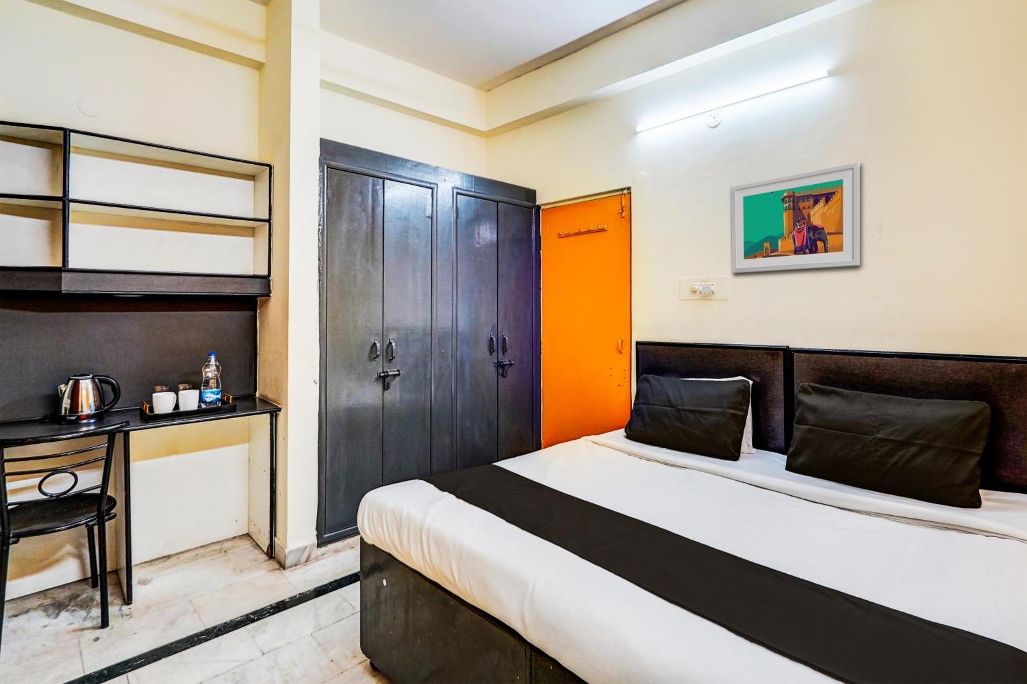 Hotel O Aryan Home Stay Dehradun Eksteriør bilde